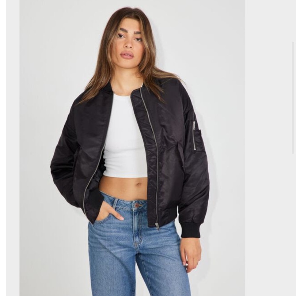 Garage brand Black Bomber Jacket (M)